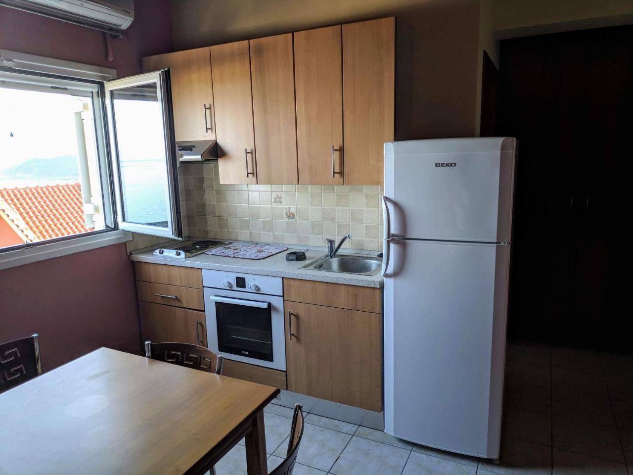 פורוס Dioni Studios & Apartments מראה חיצוני תמונה